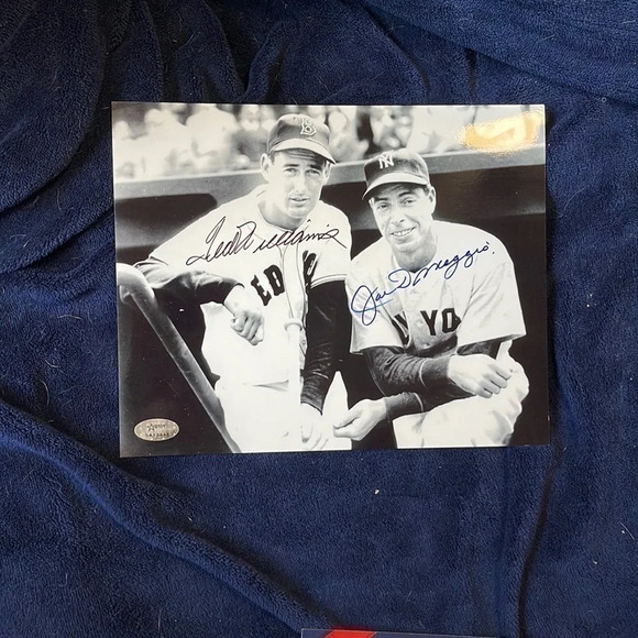 Joe dimaggio Ted willliams signed  8x10 photo - Picture 1 of 3